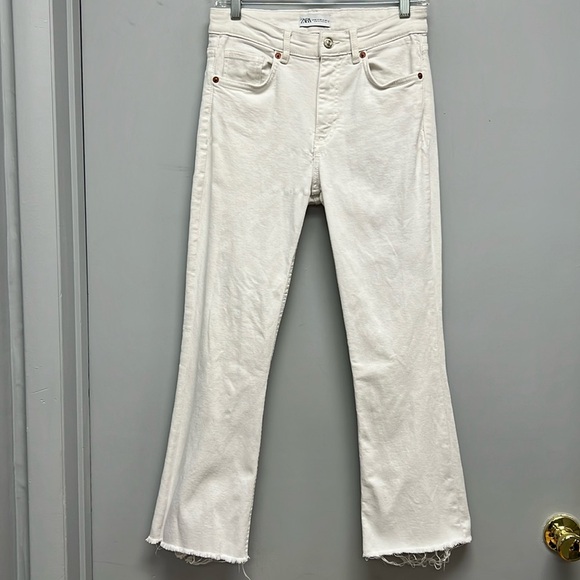 Zara White Bootcut Jeans Size 6 - Picture 1 of 11